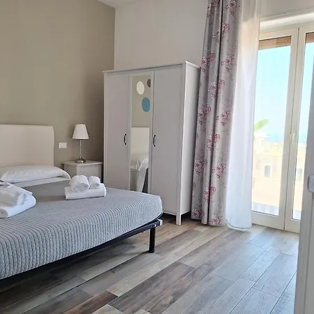Affittacamere Vistamare House