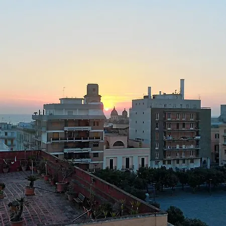 Vistamare House